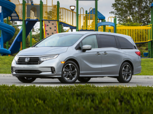 2024 Honda Odyssey at Carl Hogan Honda in Columbus