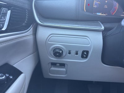 2024 Jeep Wagoneer Series II