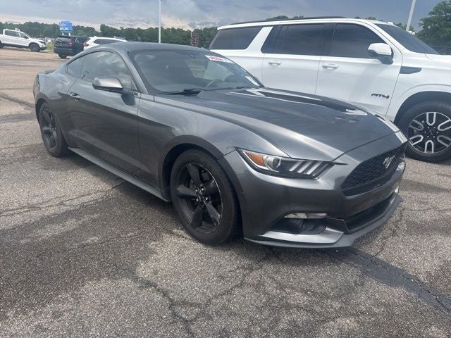 2016 Ford Mustang V6