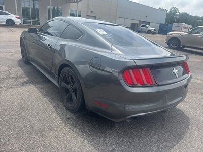 2016 Ford Mustang V6
