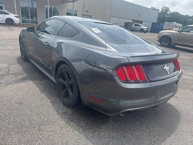2016 Ford Mustang V6