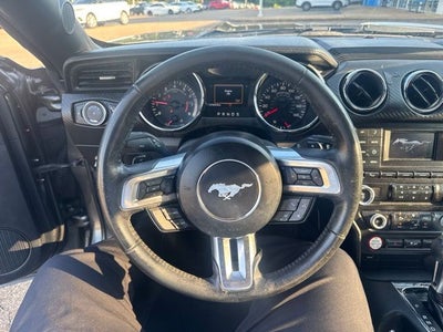 2016 Ford Mustang V6