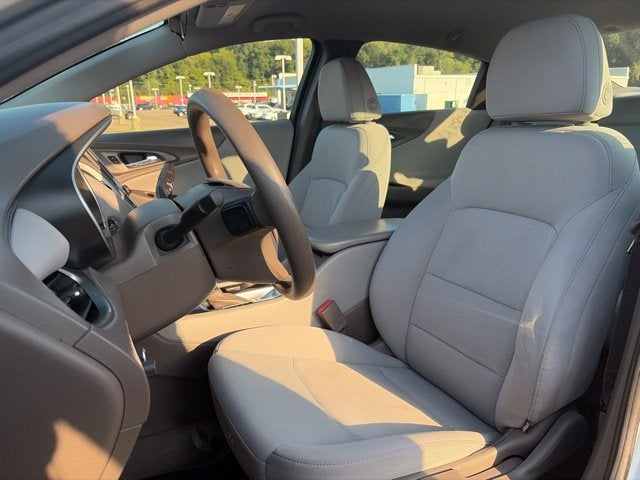 2016 Chevrolet Malibu LS 1LS