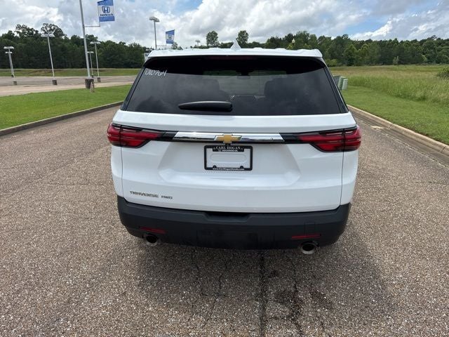 2022 Chevrolet Traverse LS