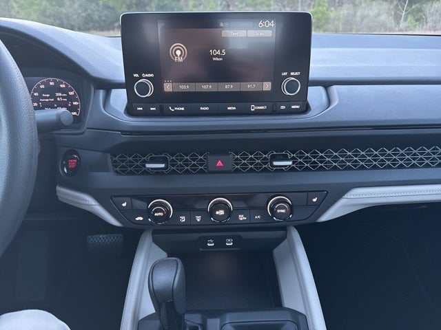 2025 Honda Accord SE