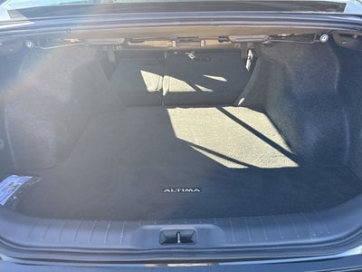 2025 Nissan Altima 2.5 SR