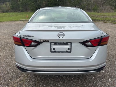 2025 Nissan Altima 2.5 SV