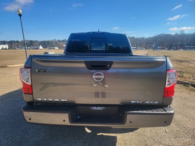 2024 Nissan Titan SV