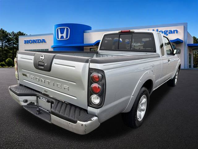 2003 Nissan Frontier XE