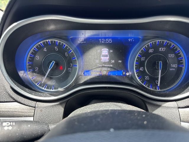 2021 Chrysler 300 Touring