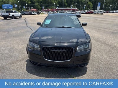 2021 Chrysler 300 Touring