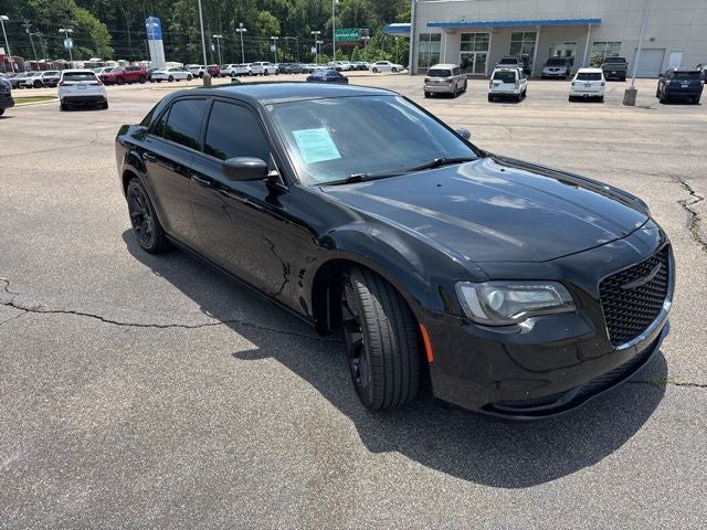 2021 Chrysler 300 Touring