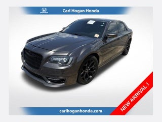 2017 Chrysler 300 S