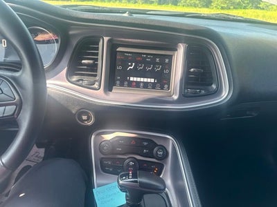 2019 Dodge Challenger SXT