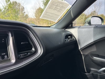 2018 Dodge Challenger SXT