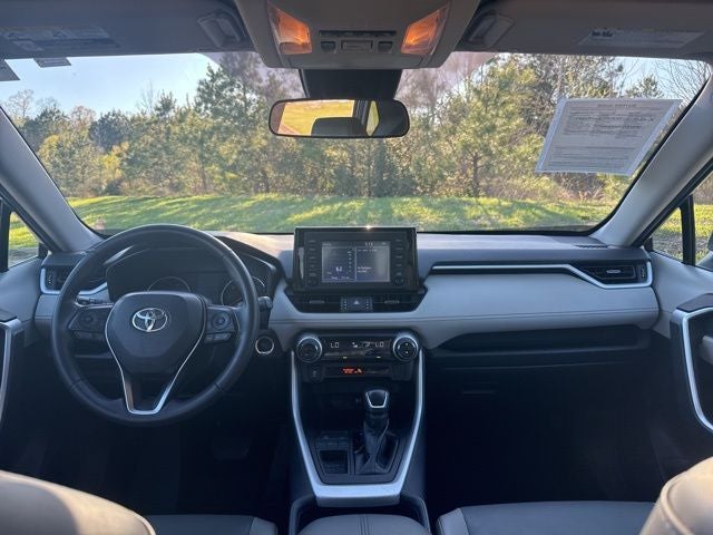 2019 Toyota RAV4 XLE Premium