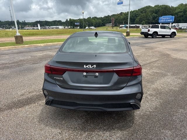 2022 Kia Forte LXS