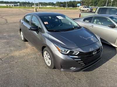 2024 Nissan Versa 1.6 S