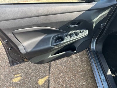 2024 Nissan Versa 1.6 SV