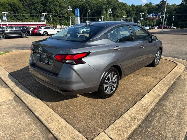 2024 Nissan Versa 1.6 SV