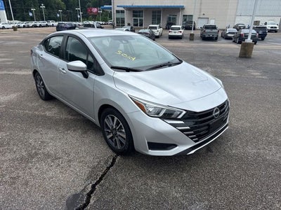 2023 Nissan Versa 1.6 SV