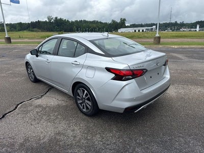 2023 Nissan Versa 1.6 SV