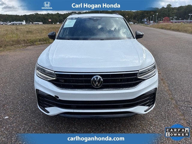 2024 Volkswagen Tiguan 2.0T SE R-Line Black