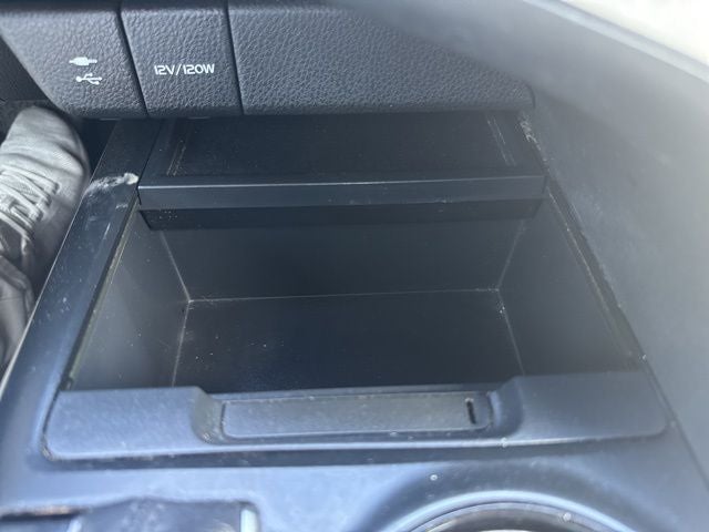 2018 Toyota Camry SE - Photo 21