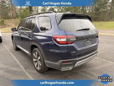 2025 Honda Pilot Touring