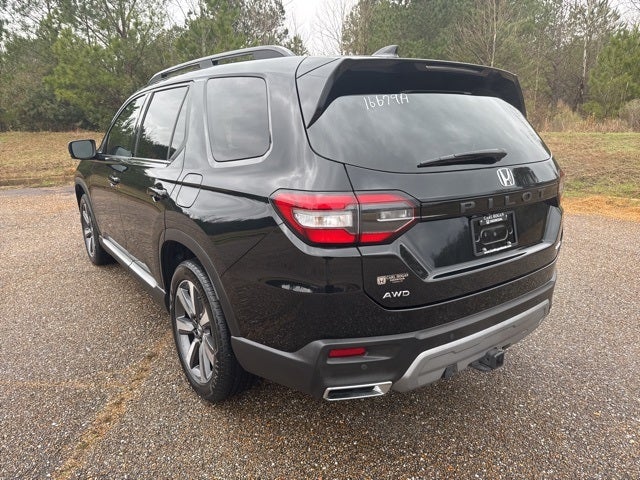 2025 Honda Pilot Elite
