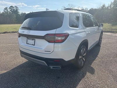 2024 Honda Pilot Touring