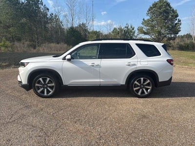 2024 Honda Pilot Touring