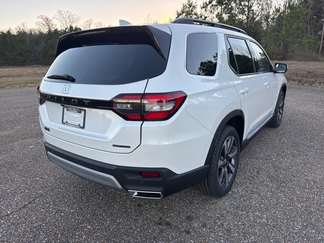 2025 Honda Pilot Touring