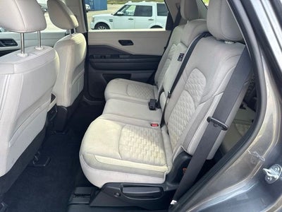 2023 Nissan Pathfinder SV