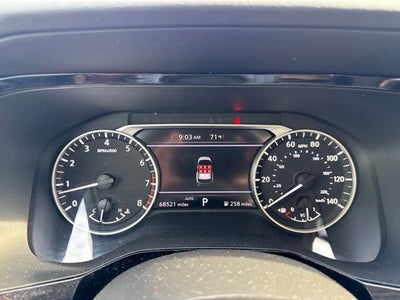 2023 Nissan Pathfinder SV