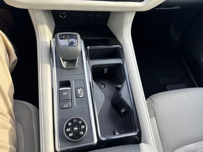2023 Nissan Pathfinder SV