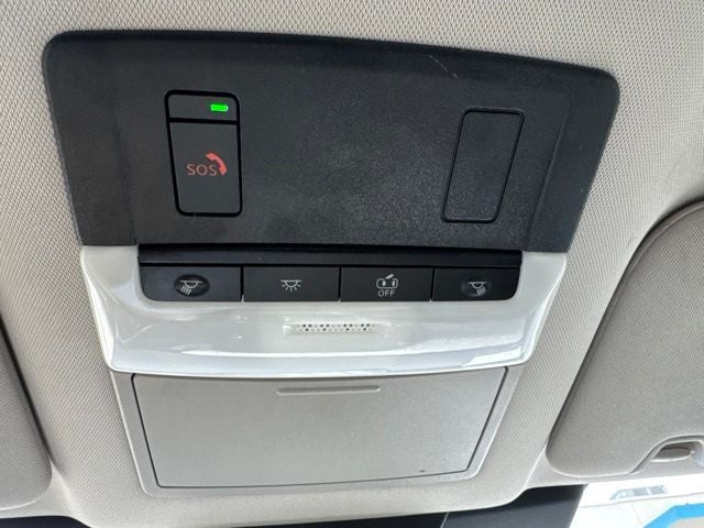 2023 Nissan Pathfinder SV
