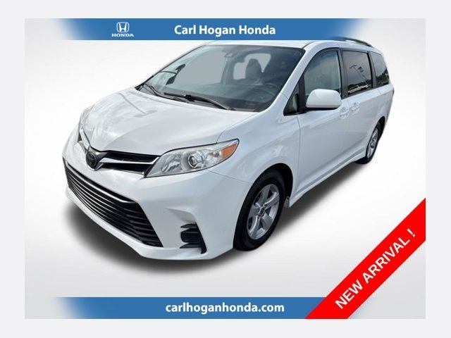 2020 Toyota Sienna LE V6 8-Passenger FWD's photo