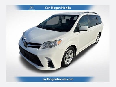 2020 Toyota Sienna LE 8 Passenger