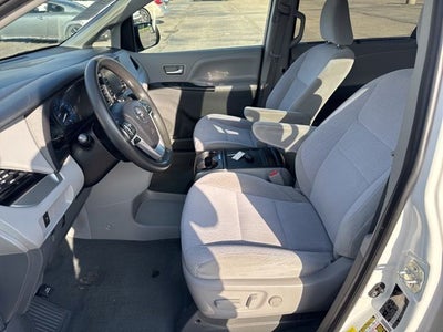 2020 Toyota Sienna LE 8 Passenger