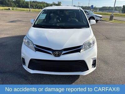 2020 Toyota Sienna LE 8 Passenger