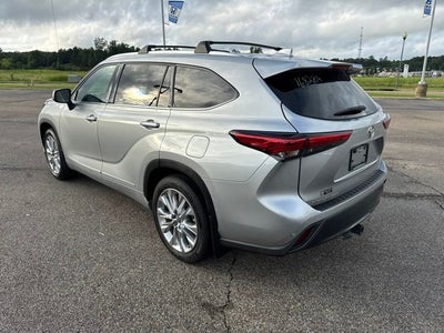 2022 Toyota Highlander Limited