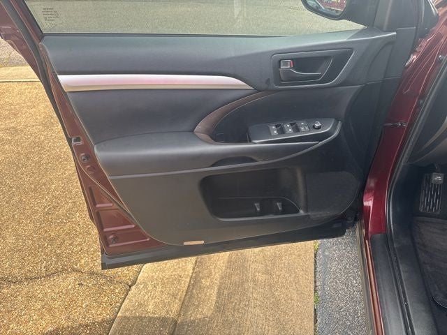 2019 Toyota Highlander LE Plus