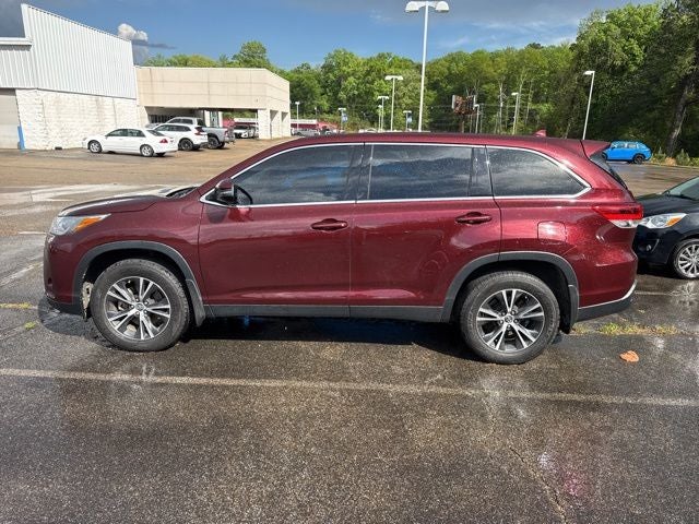 2019 Toyota Highlander LE Plus