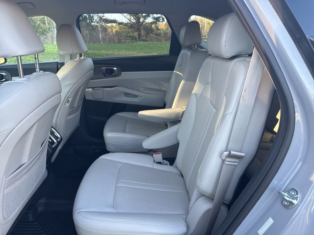 2023 Kia Sorento EX