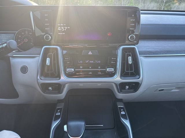 2023 Kia Sorento EX