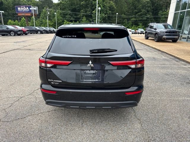 2023 Mitsubishi Outlander ES