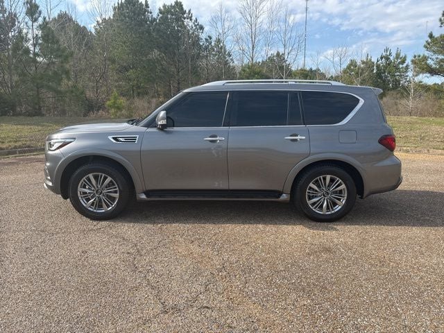 2021 INFINITI QX80 LUXE