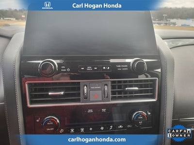 2024 INFINITI QX80 LUXE