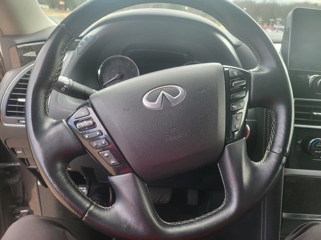 2024 INFINITI QX80 LUXE